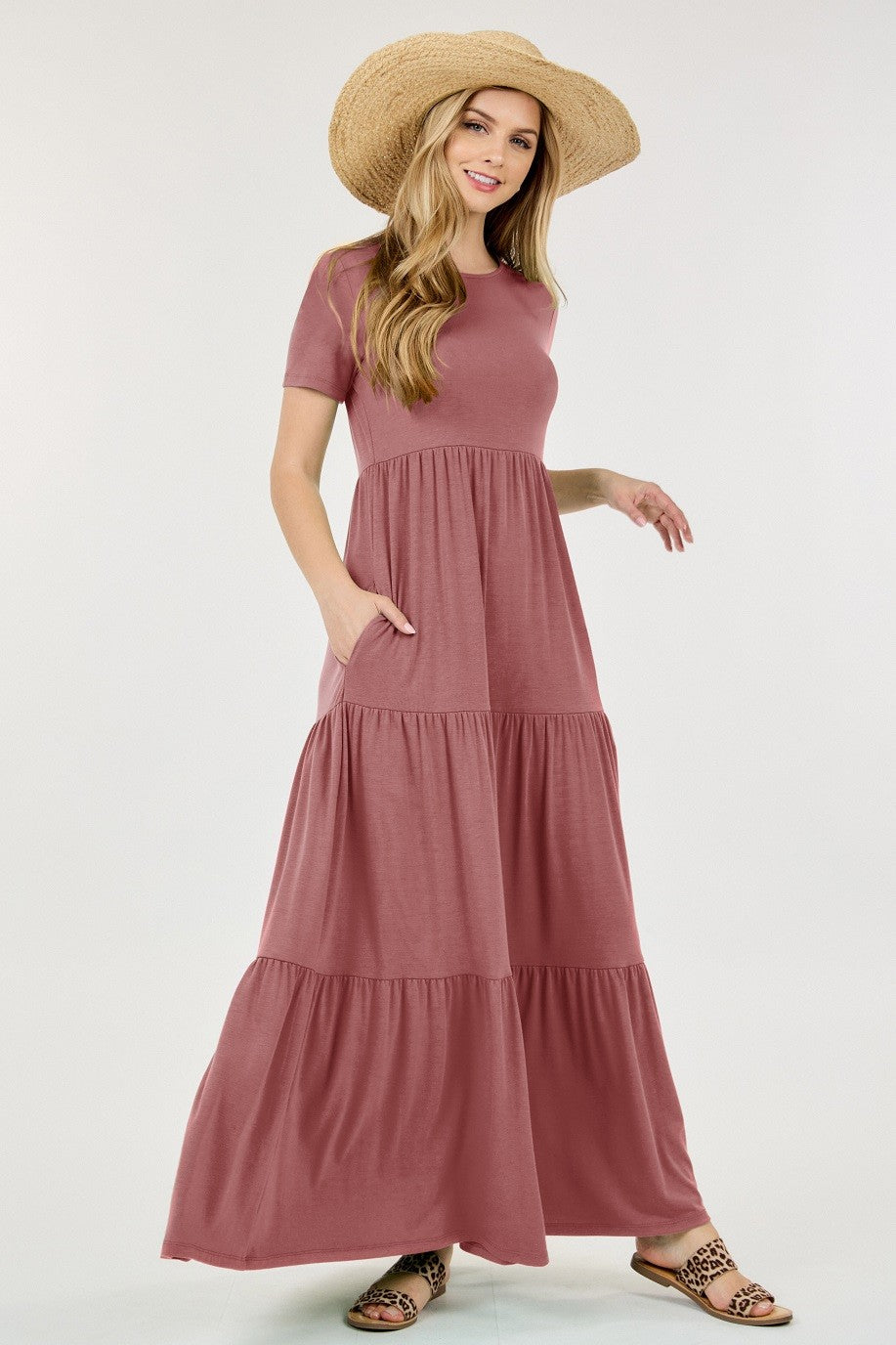 ROUND-NECK SOLID MAXI DRESS